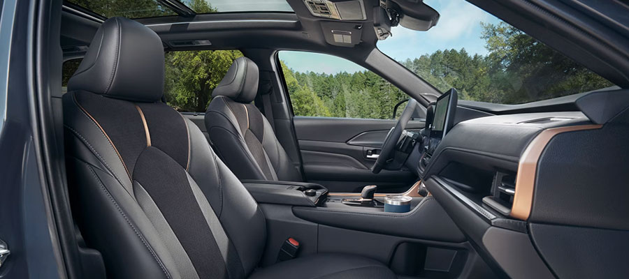2025 Toyota Grand Highlander Interior