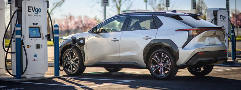 Image: EVgo Launches First Fast Charging Stations Under Toyota's Empact Initiative